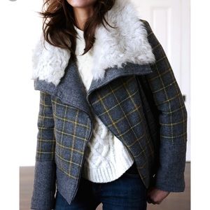 Banana Republic Plaid Coat 🧥 CLOSET CLEAR OUT💴